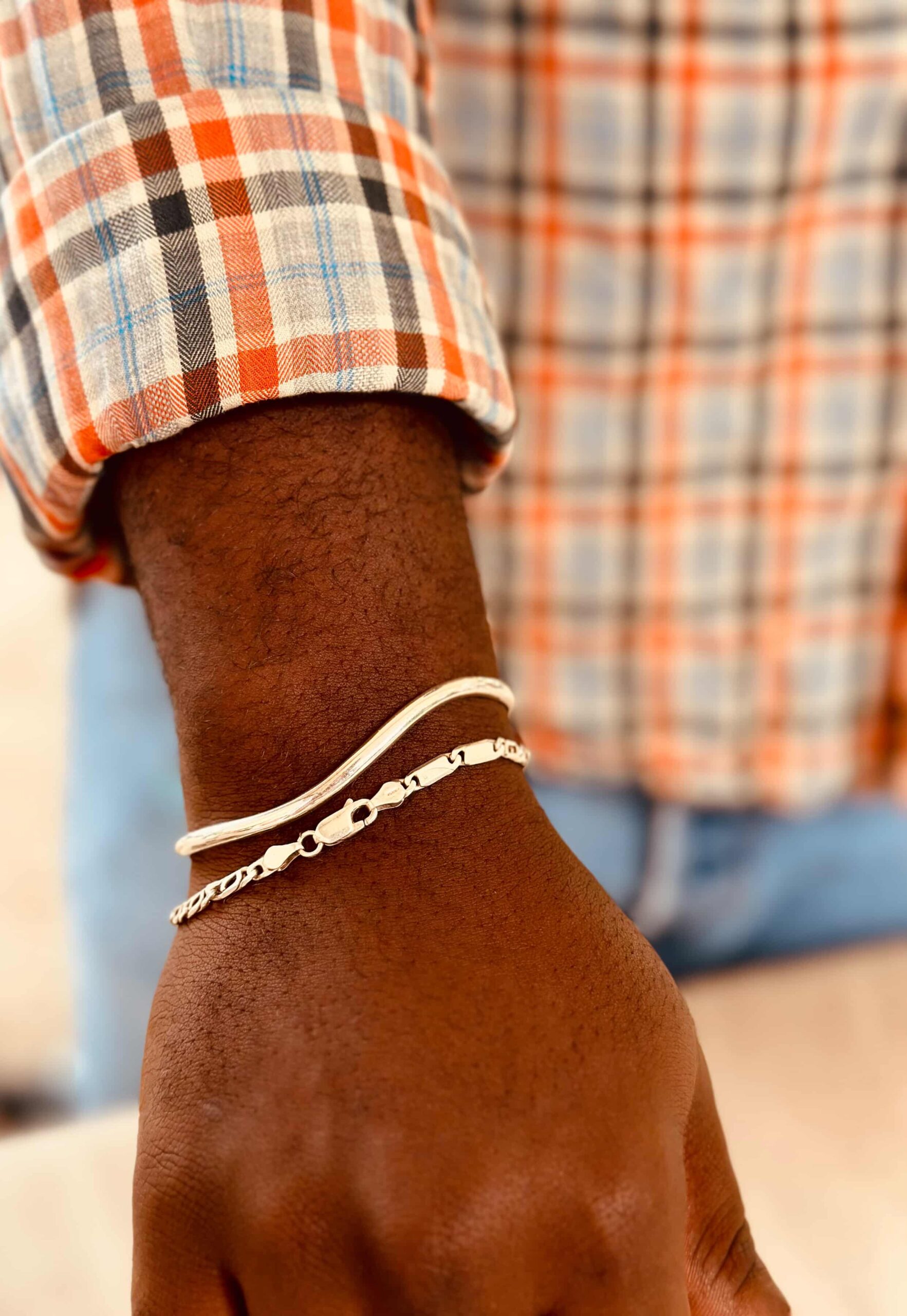 Male cuff | Hand model